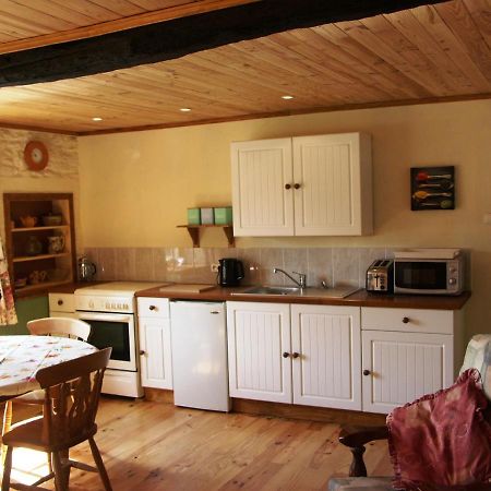 Chalet De Rose Moutier-Malcard Exterior photo