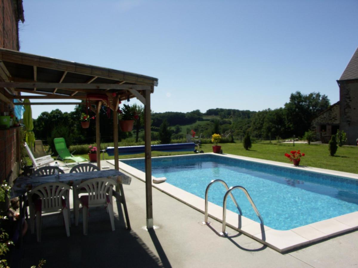 Chalet De Rose Moutier-Malcard Exterior photo